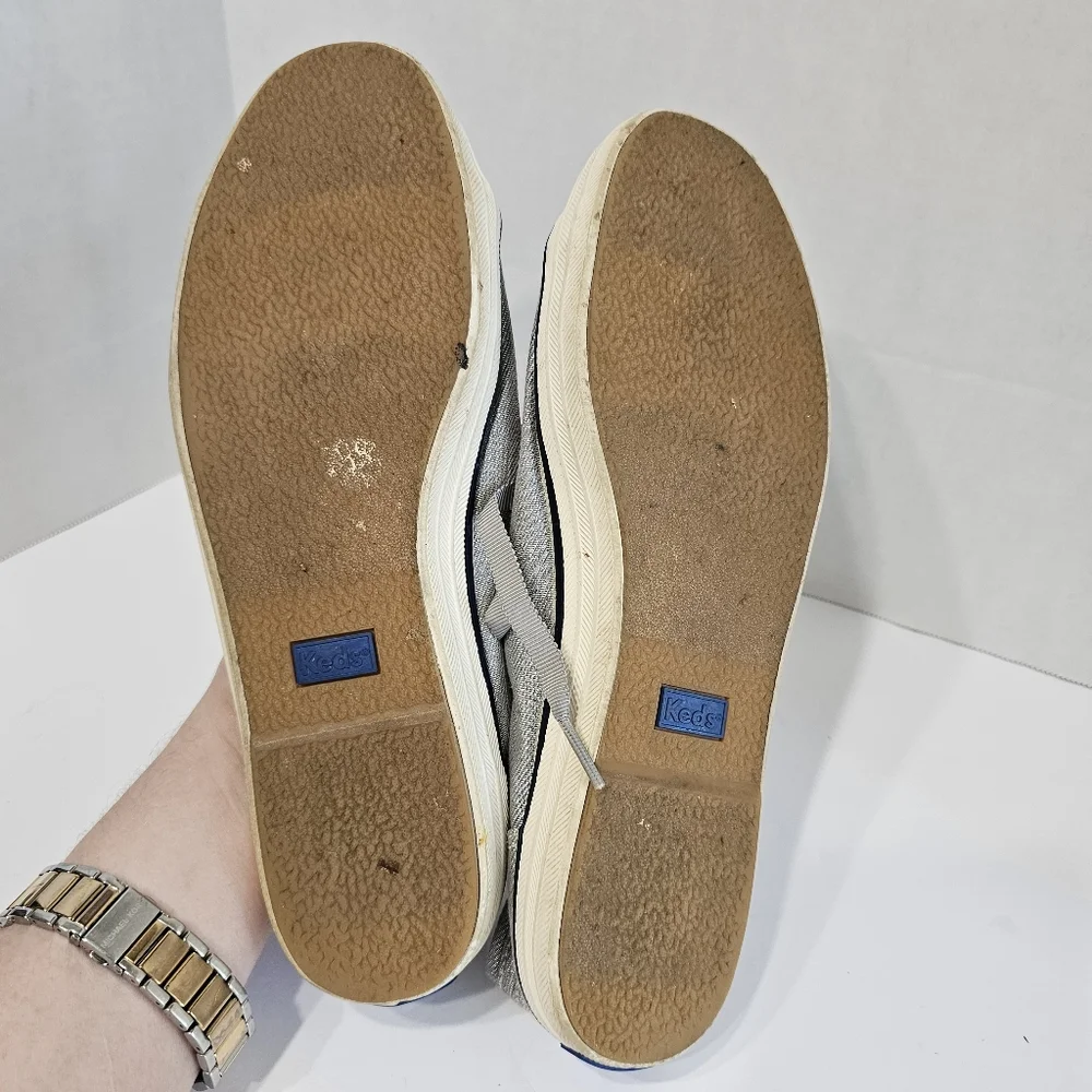 Women's Sz 10 Silver Sparkle Keds